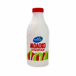 Молоко Зеленый луг Отборное 3.2-4.5% пл/бут 750г