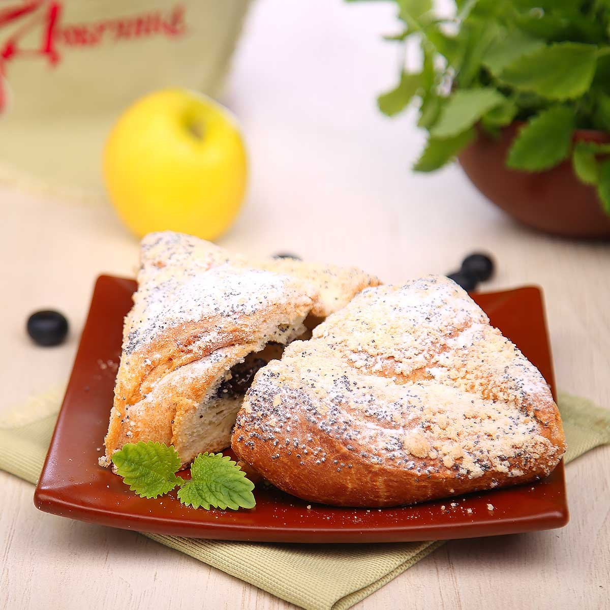 Крендель с маком вес Крендель с маком вес