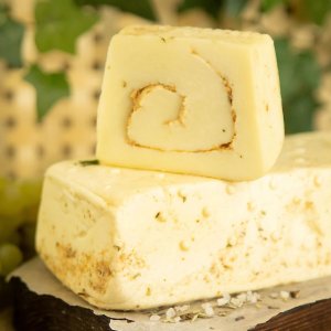 Сыр рулет Сулугуни со специями 40% вес