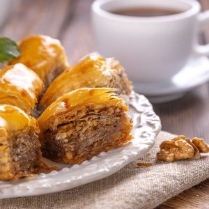 Пахлава с грецким орехом вес