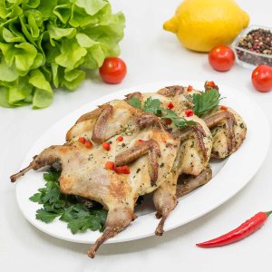 Перепелки с чесночком и травами жареные вес