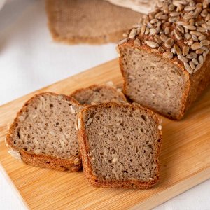 Хлеб 100% ржаной с семечками 250г