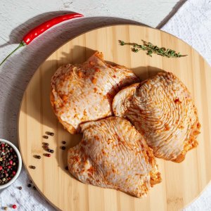 Бедра куриные маринованные острые п/ф вес