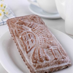 Пряник Знатный с брусничной начинкой к чаю вес