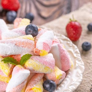 Маршмеллоу ванильный радужный вес