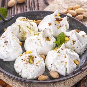 Безе Фисташковое вес 