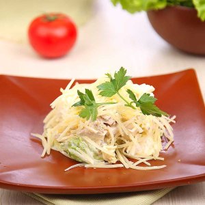 Салат куриный с ананасами вес