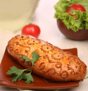 Кулебяка мясная из Русской печи вес
