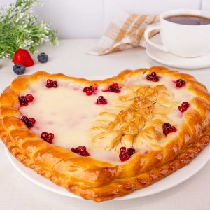 Пирог Праздничный с брусникой вес