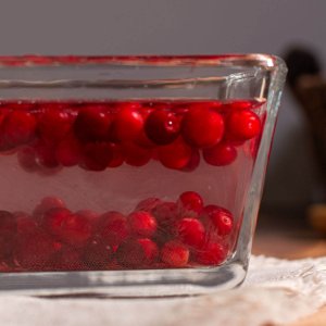 Брусника моченая вес