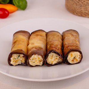 Рулетики из баклажанов с сыром и чесноком вес