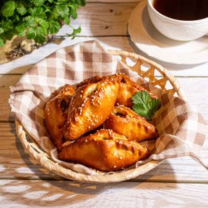 Расстегай с мясом из Русской печи 44/6г