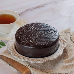 Торт Прага вес