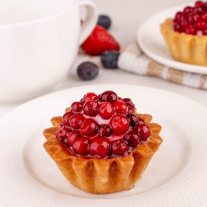 Корзиночка с брусникой 60г 