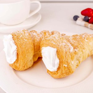 Трубочка слоеная с белковым кремом 62г