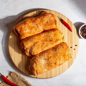 Филе бедра цыпленка в маринаде Чили с беконом п/ф вес