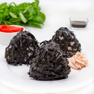 Треугольнички рисовые с крабом сурими вес