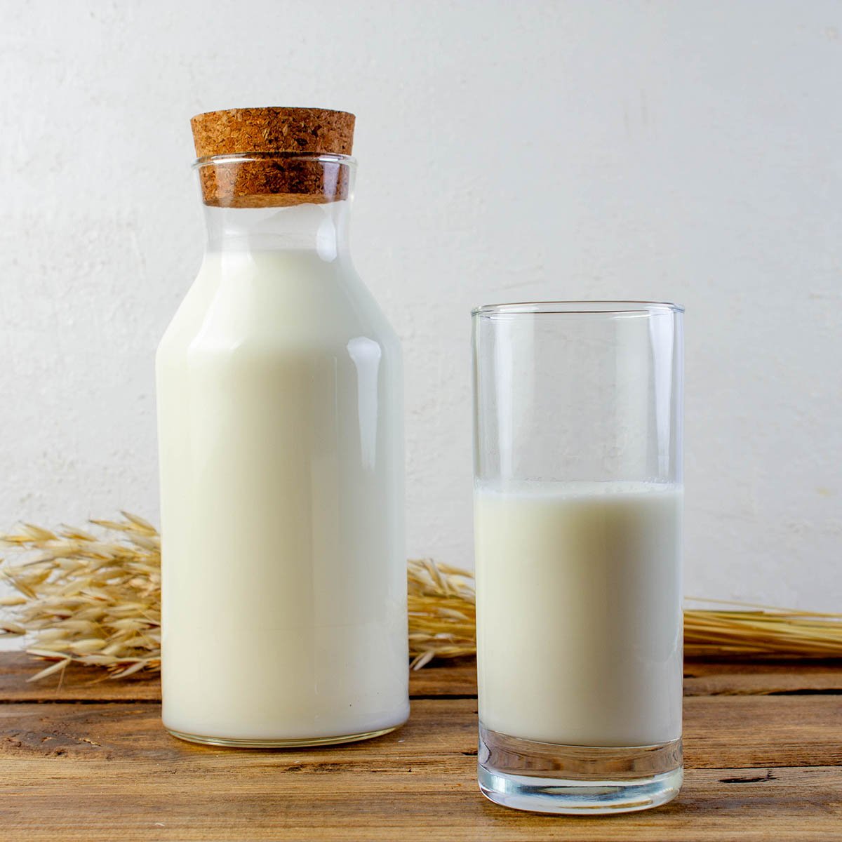 Молоко отборное фермерское 3.2-4% пастериз розлив Наша Сыроварня Молоко отборное фермерское 3.2-4% пастериз розлив Наша Сыроварня