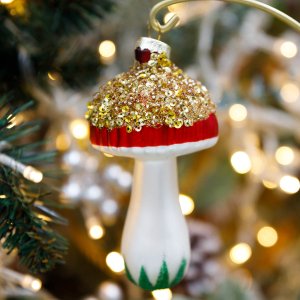 Украшение елочное Холидей Классик Фигурка Гриб красный с золот пайетк