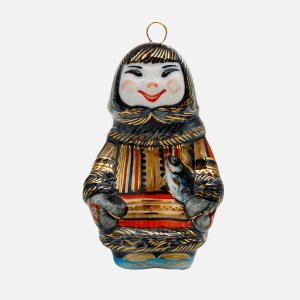 Украшение елоч Лефортовский фарфор Чукча с рыбой Вип фарф 5,5х4,5х8,5