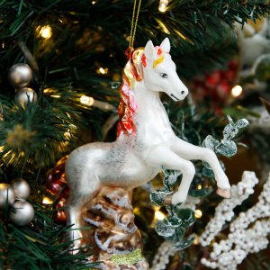 Украш елочХолидей Классик Лошадь Скалистых гор белая стек 14х5х15см
