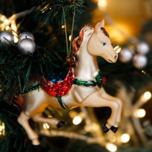 Украш елочХолидей Классик Лошадь Лошадь цирк перлино стек11,5х3,5х10