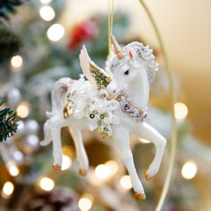 Украш елочХолидейКлассик Золотой рог полистоун 7,5х5х9,5см 198027