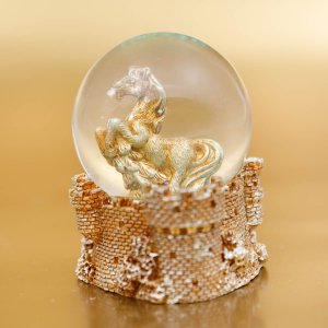 Фигурка декор в стек шаре Лошадь L7 W7,5 H8,5см полимер