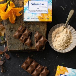 Шоколад Ниламбари с финиковой пудр на овсяном молоке молочный к/к 65г