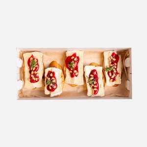 Набор из Брускетт с камамбером и с джемом из брусники 40г*5шт