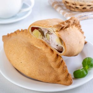 Кулебяка с курицей и картофелем 250г