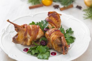 Перепела с вишнево-ореховым взваром вес